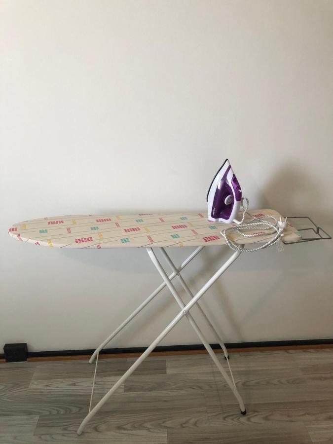 Lovely Apartment Within Walking Distance -Centre ปอรี ภายนอก รูปภาพ